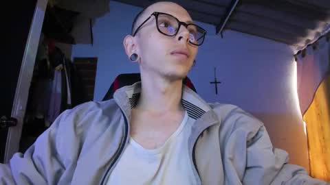 Vicent Brais online show from March 9, 2:21 pm