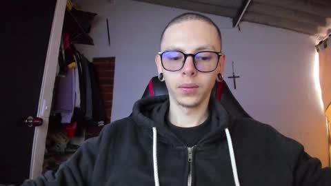 Vicent Brais online show from March 14, 2:44 pm