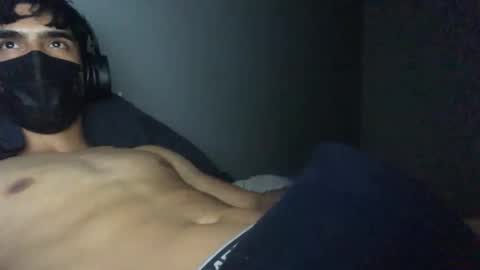 Snapshot of vicente24milf chatting on October 14, 10:21 pm vicente online show from October 14, 10:21 pm