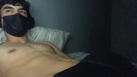 Snapshot of vicente24milf chatting on October 23, 9:24 pm vicente online show from October 23, 9:24 pm