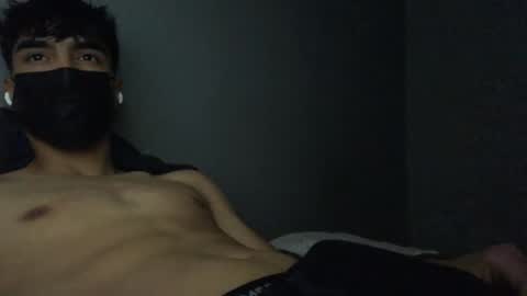 Snapshot of vicente24milf chatting on November 9, 3:32 pm vicente online show from November 9, 3:32 pm