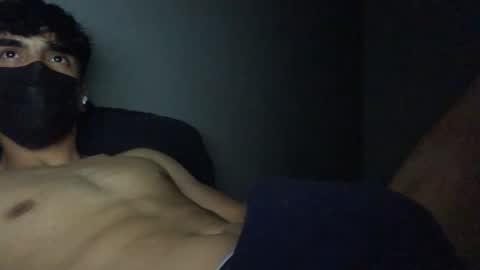 Snapshot of vicente24milf chatting on November 11, 1:49 am vicente online show from November 11, 1:49 am