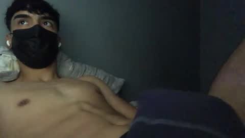 Snapshot of vicente24milf chatting on November 29, 3:26 pm vicente online show from November 29, 3:26 pm