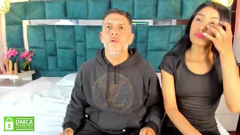 Snapshot of vicesweet chatting on February 24, 4:43 am antonia y andrew online show from February 24, 4:43 am