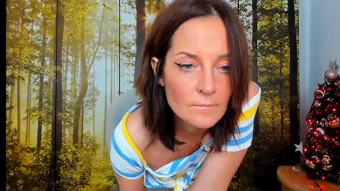 ViciousQueenu can call me Laura online show from December 19, 5:53 pm