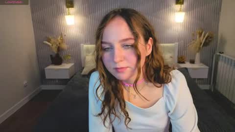 Snapshot of vicki_milles chatting on May 11, 9:04 am vicki_milles online show from May 11, 9:04 am