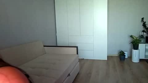Lina online show from June 15, 4:58 am