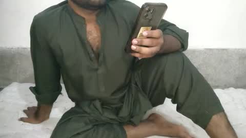 Snapshot of vickpie24 chatting on October 31, 3:46 pm vickpie24 online show from October 31, 3:46 pm