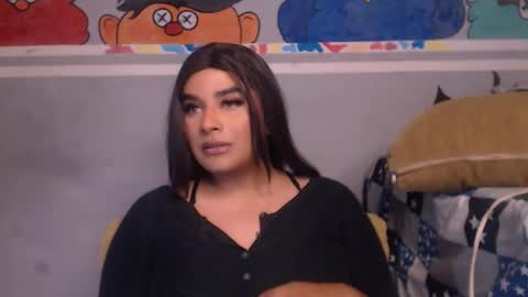 Snapshot of vicky_carrington chatting on February 24, 1:14 am online show from February 24, 1:14 am