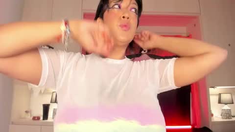 Snapshot of vicky_ruiz chatting on October 26, 12:33 pm V I C K Y online show from October 26, 12:33 pm