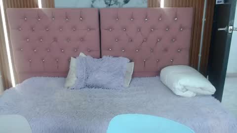 Victoria y Danniela online show from May 20, 6:47 pm