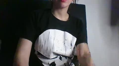 Snapshot of vickybratx chatting on September 21, 5:53 am vickybratx online show from September 21, 5:53 am