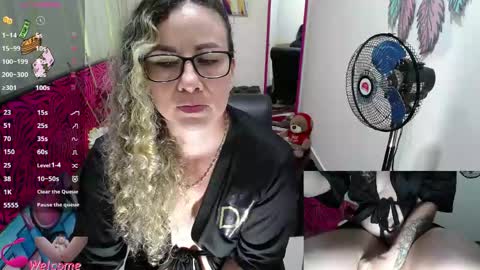 Valentina online show from April 19, 6:32 pm