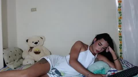 Snapshot of vickyxdany chatting on June 4, 6:36 pm vickyxdany online show from June 4, 6:36 pm