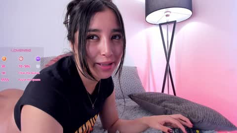 Victoria  online show from February 2, 1:52 pm