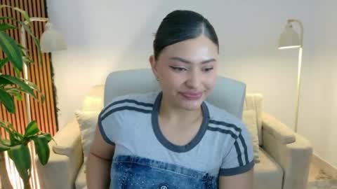 victoria online show from June 4, 2:12 pm