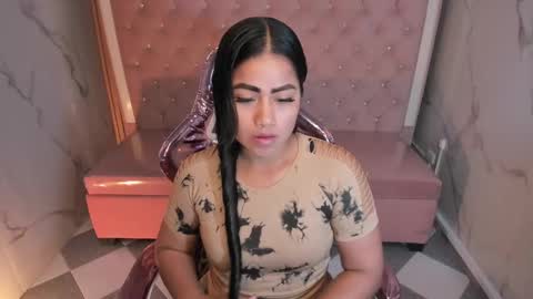 victoria_b_ online show from October 1, 8:04 pm