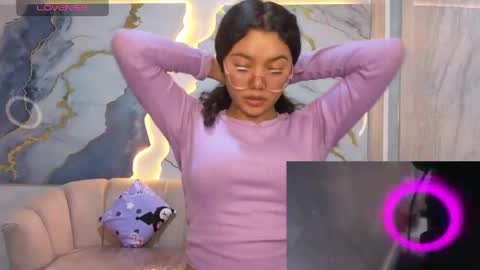 victoria_castillo_b online show from April 9, 3:06 am