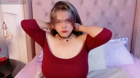 victoria_cherry_ online show from June 19, 10:30 am