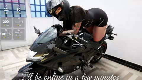 Victoria Collins online show from April 5, 4:04 pm