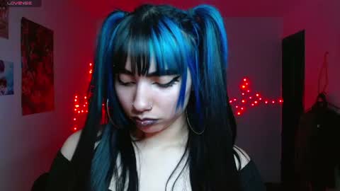Snapshot of victoria_goddes chatting on July 10, 4:39 am victoria online show from July 10, 4:39 am
