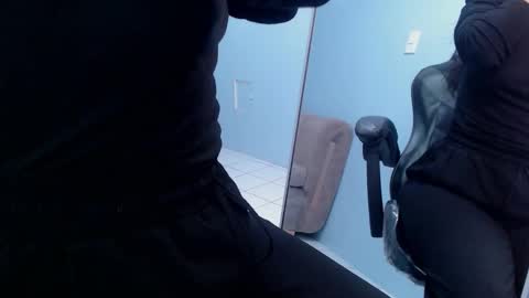 Victoria online show from November 6, 12:50 pm