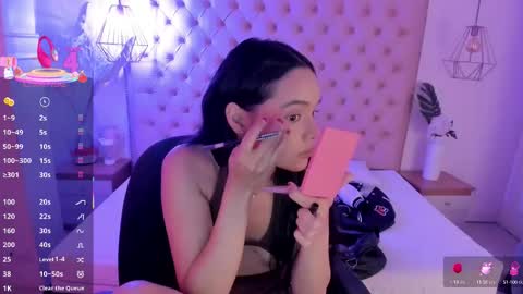 victoria_kitt online show from October 9, 7:45 pm