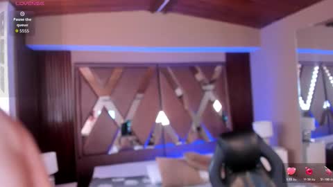 Snapshot of victoria_mooree chatting on January 7, 6:43 pm Victoria Everyday From 1400 to 2130 Col Time online show from January 7, 6:43 pm