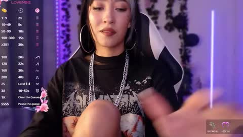 Victoria  online show from March 27, 1:44 am