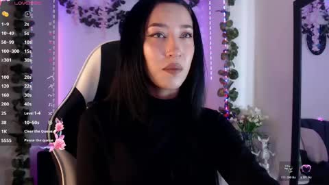 Snapshot of victoria_ricci_a chatting on May 20, 9:43 pm Victoria online show from May 20, 9:43 pm