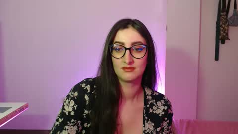 Snapshot of victoria_riider chatting on November 25, 8:09 pm Victoria online show from November 25, 8:09 pm