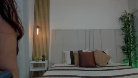 VICTORIA  online show from April 16, 2:29 pm