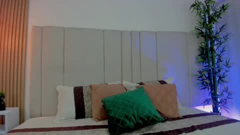 Snapshot of victoria_rossee chatting on May 11, 2:45 pm VICTORIA online show from May 11, 2:45 pm