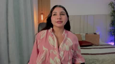 Snapshot of victoria_rossee chatting on May 15, 12:45 pm VICTORIA online show from May 15, 12:45 pm