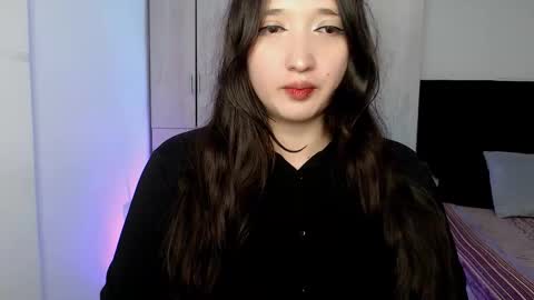 Snapshot of victoria_smile_ chatting on October 19, 9:04 pm Victoria online show from October 19, 9:04 pm