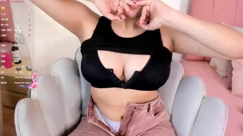 victoria  online show from February 16, 2:46 pm