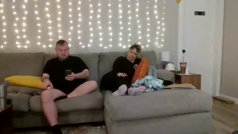 Victoria and Jesse online show from October 30, 2:02 am