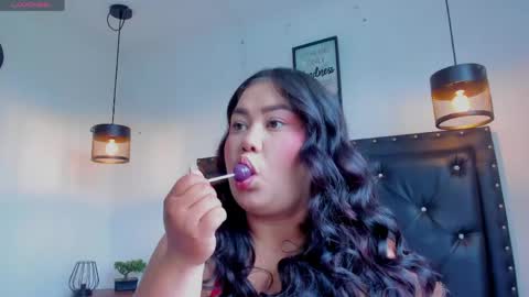 Snapshot of victoriajk chatting on April 20, 12:41 pm Victoria online show from April 20, 12:41 pm