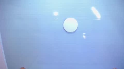 VICTORIA JOHNS online show from January 18, 3:16 pm