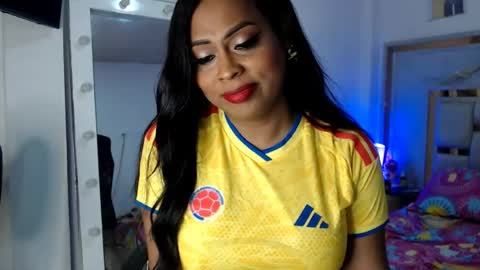 Snapshot of victoriaphillips chatting on July 3, 10:49 pm ONLYFANS online show from July 3, 10:49 pm