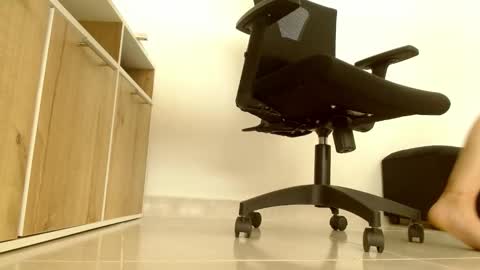 Victoria online show from February 23, 5:54 pm