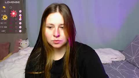 Snapshot of victoriassecrets_ chatting on September 9, 7:02 pm victoriassecrets_ online show from September 9, 7:02 pm