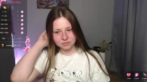 Snapshot of victoriassecrets_ chatting on June 26, 8:46 pm victoriassecrets_ online show from June 26, 8:46 pm