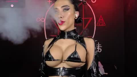 Snapshot of victoriavampire666 chatting on May 10, 6:40 am Victoria Vampire online show from May 10, 6:40 am