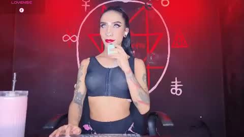 Victoria Vampire online show from June 15, 4:47 am