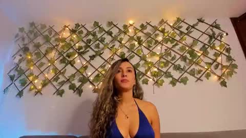 victoriia_rose_ online show from January 12, 8:58 pm