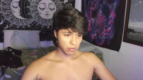 Snapshot of victorino_jhonson chatting on December 25, 9:02 am Victorino Jhonson online show from December 25, 9:02 am