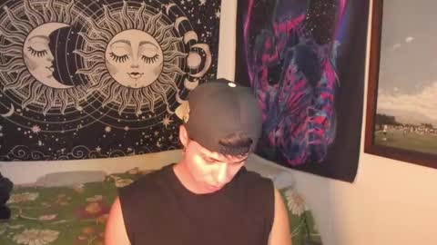 Snapshot of victorino_jhonson chatting on January 9, 1:18 am Victorino Jhonson online show from January 9, 1:18 am