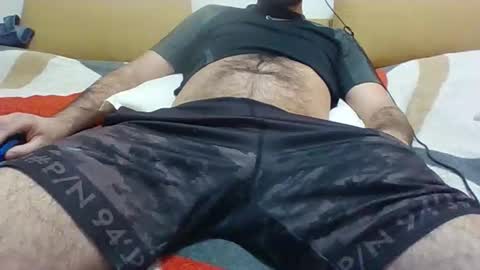 Snapshot of victoriousdevil chatting on December 19, 10:44 am victoriousdevil online show from December 19, 10:44 am