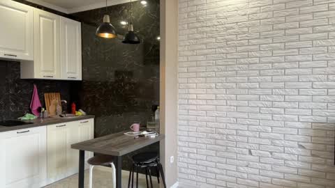 victoryglow online show from April 4, 9:51 am